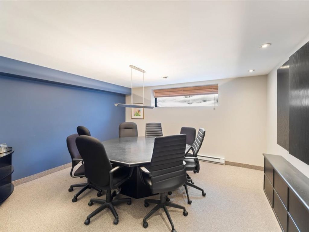 Espace bureau � louer � 4150 Boul. St-Martin O., local 100, Laval (Chomedey)