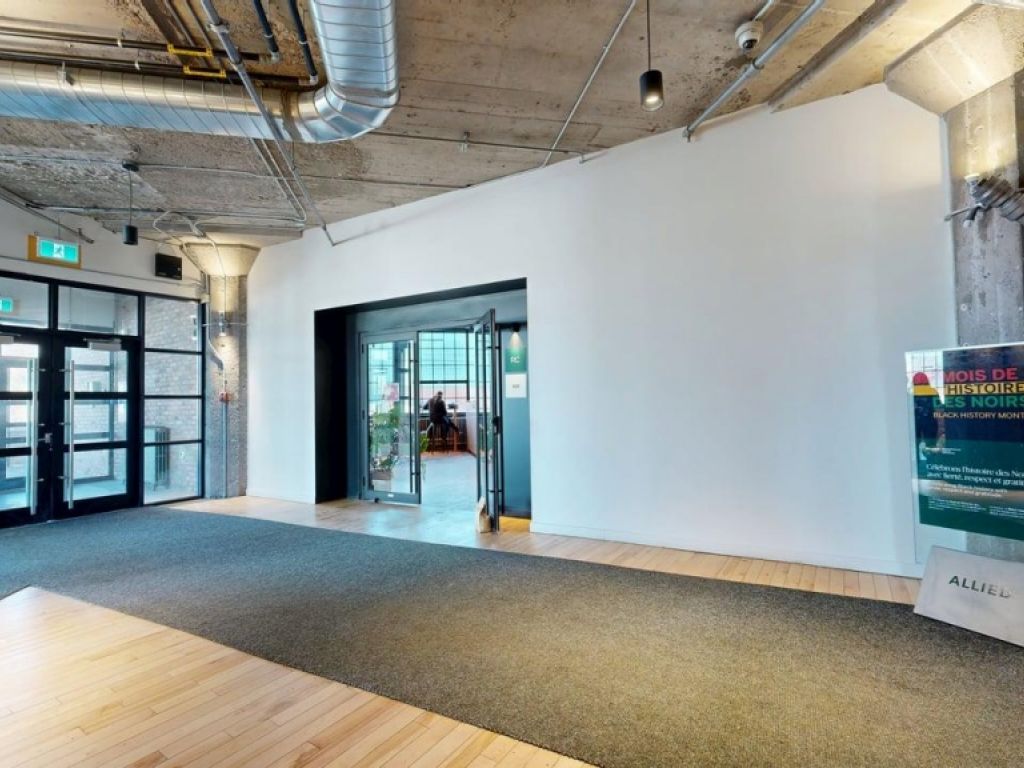 Move-in ready loft offices for rent in Outremont