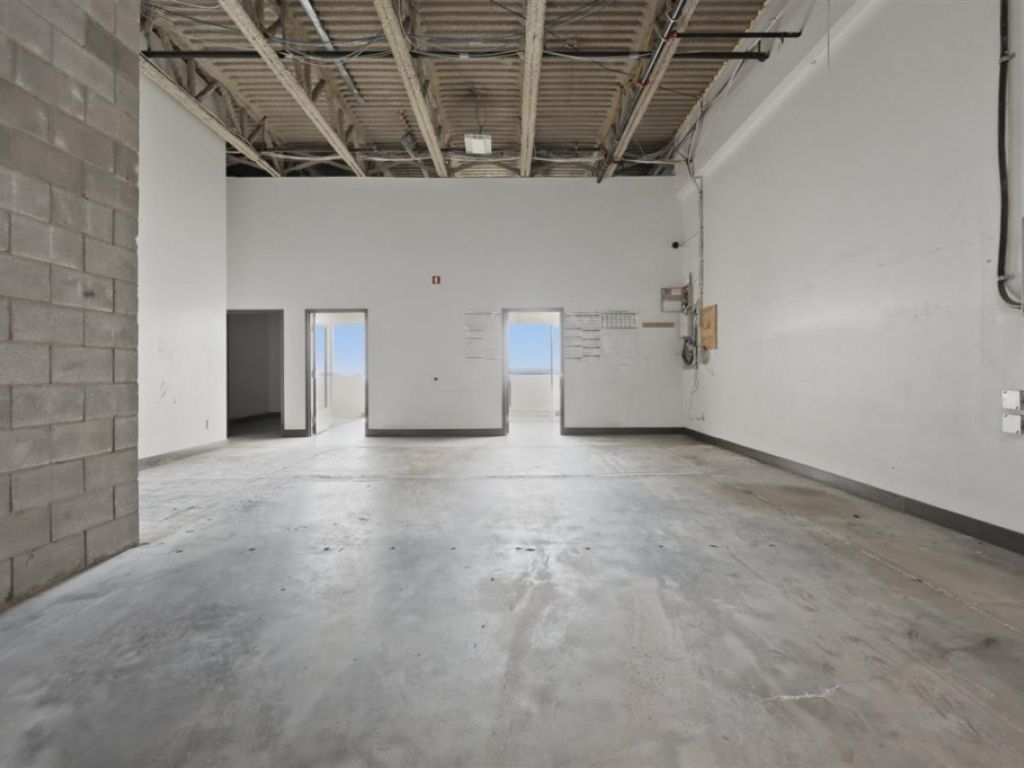 Industrial space for rent