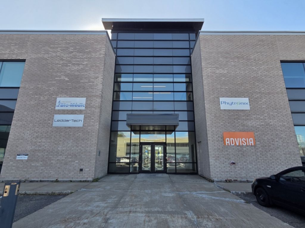 Espace de bureaux amnag  Qubec