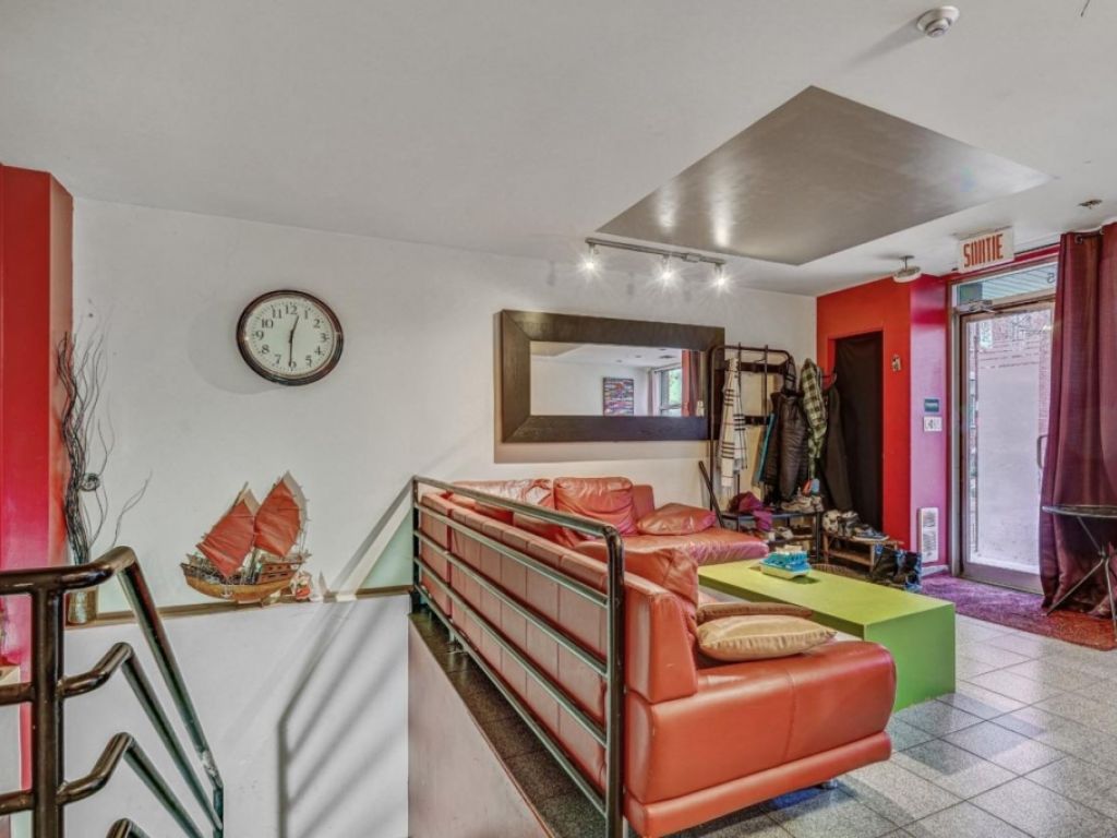 3 commercial units + garage � Duluth St., Plateau-Mont-Royal