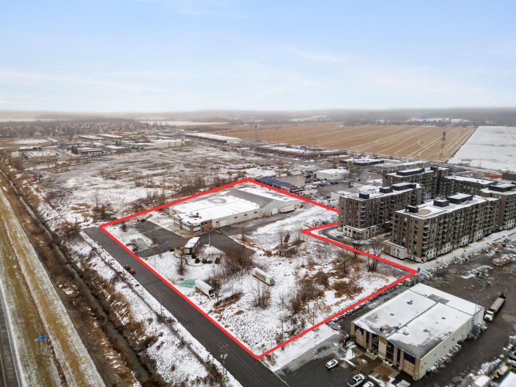 Industrial Building � Mascouche | Multi-Residential Potential