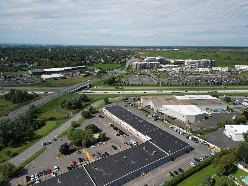 LOCATION TEMPORAIRE � Local 1 500 pi� Place Nobel, Sainte-Julie, 2 000 $