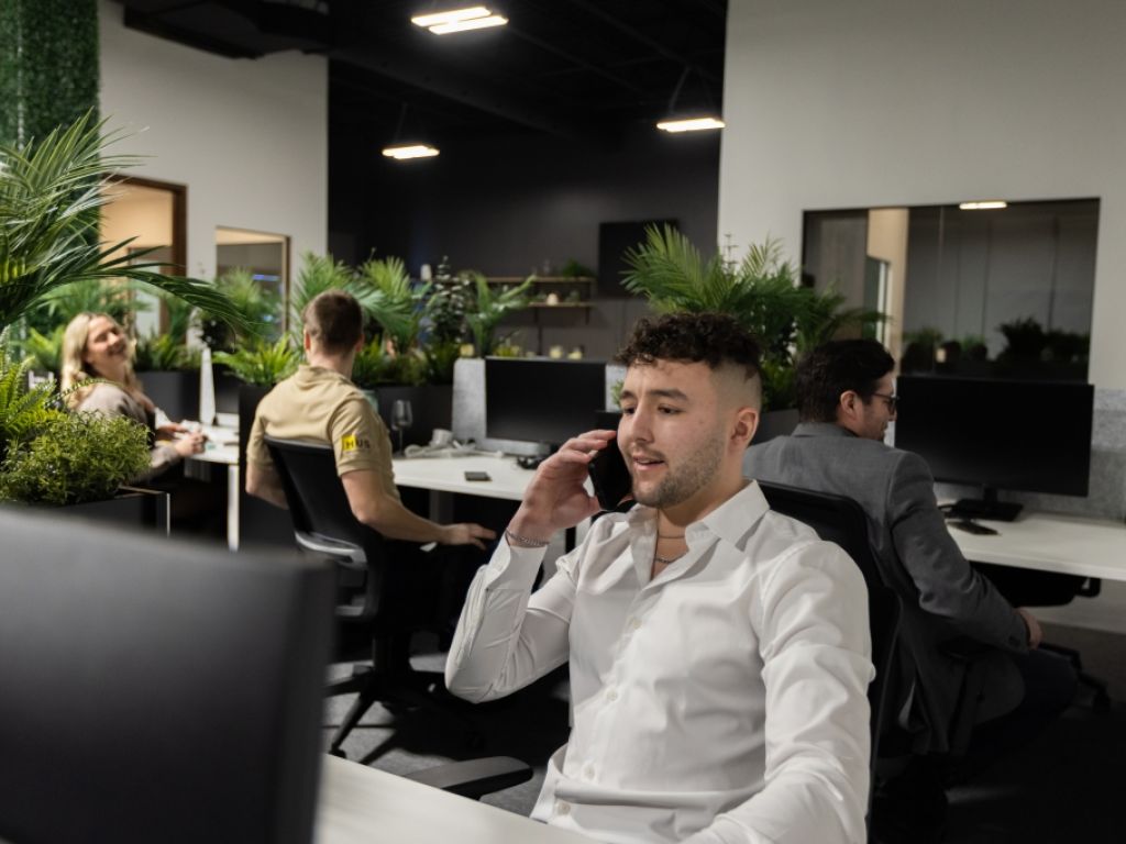 Bureaux  Louer- Rive-Sud de Montral, Flexible et Moderne