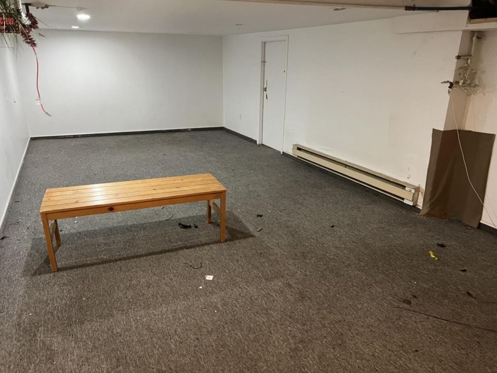Local 2200pc sur 2 tages (RDC + sous-sol) Plateau-Mont-Royal