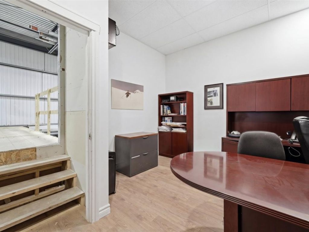 Condo industriel � vendre