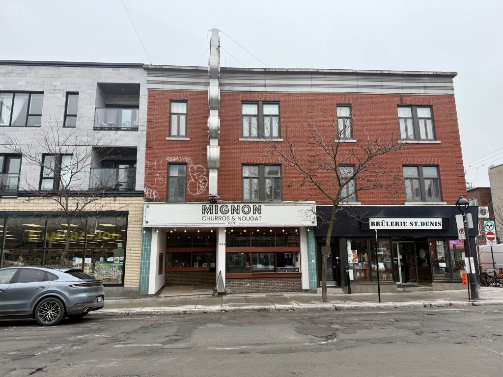Prime location | 1,670 sq. ft. | Mont-Royal Ave.  Plateau